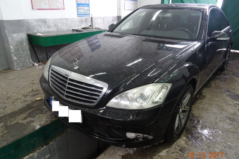 На границе с Польшей выявили более 200 тысяч долларов незадекларированной валюты